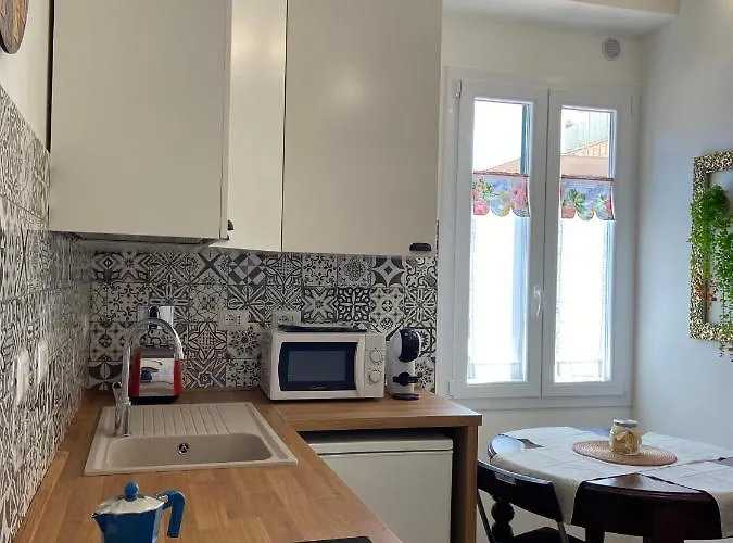 Menasihome